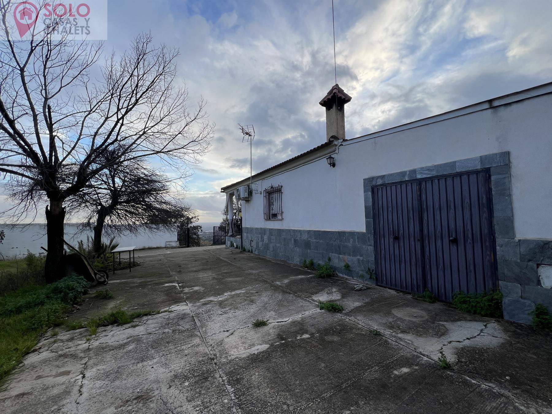 For sale of house in Almodóvar del Río