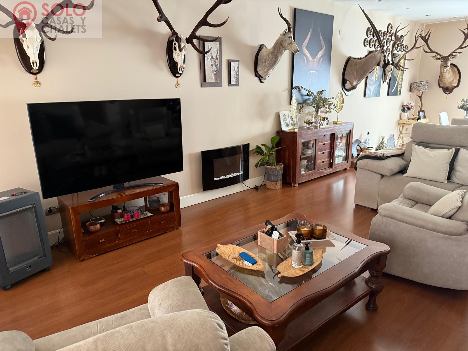 For sale of chalet in Córdoba