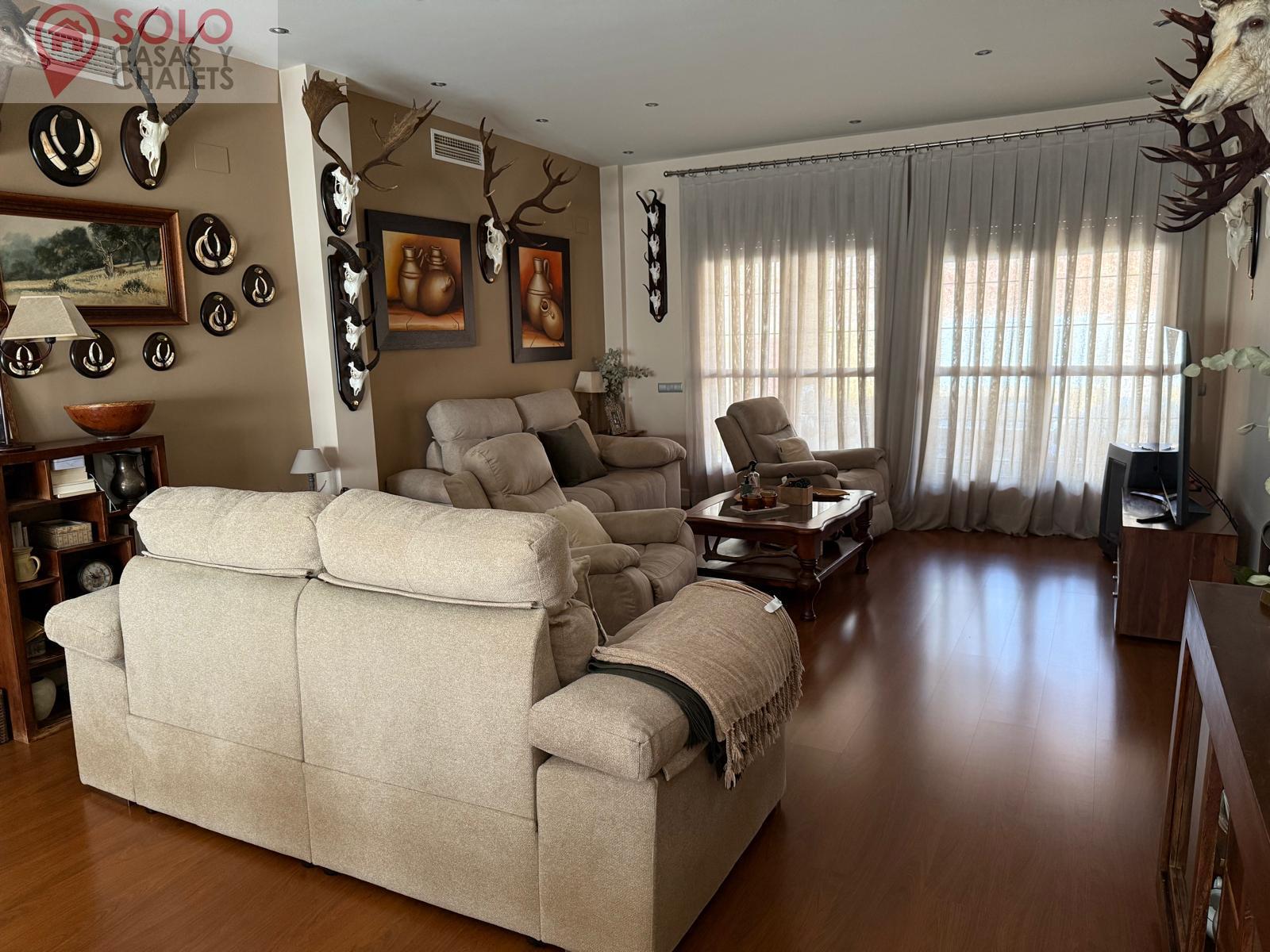 For sale of chalet in Córdoba