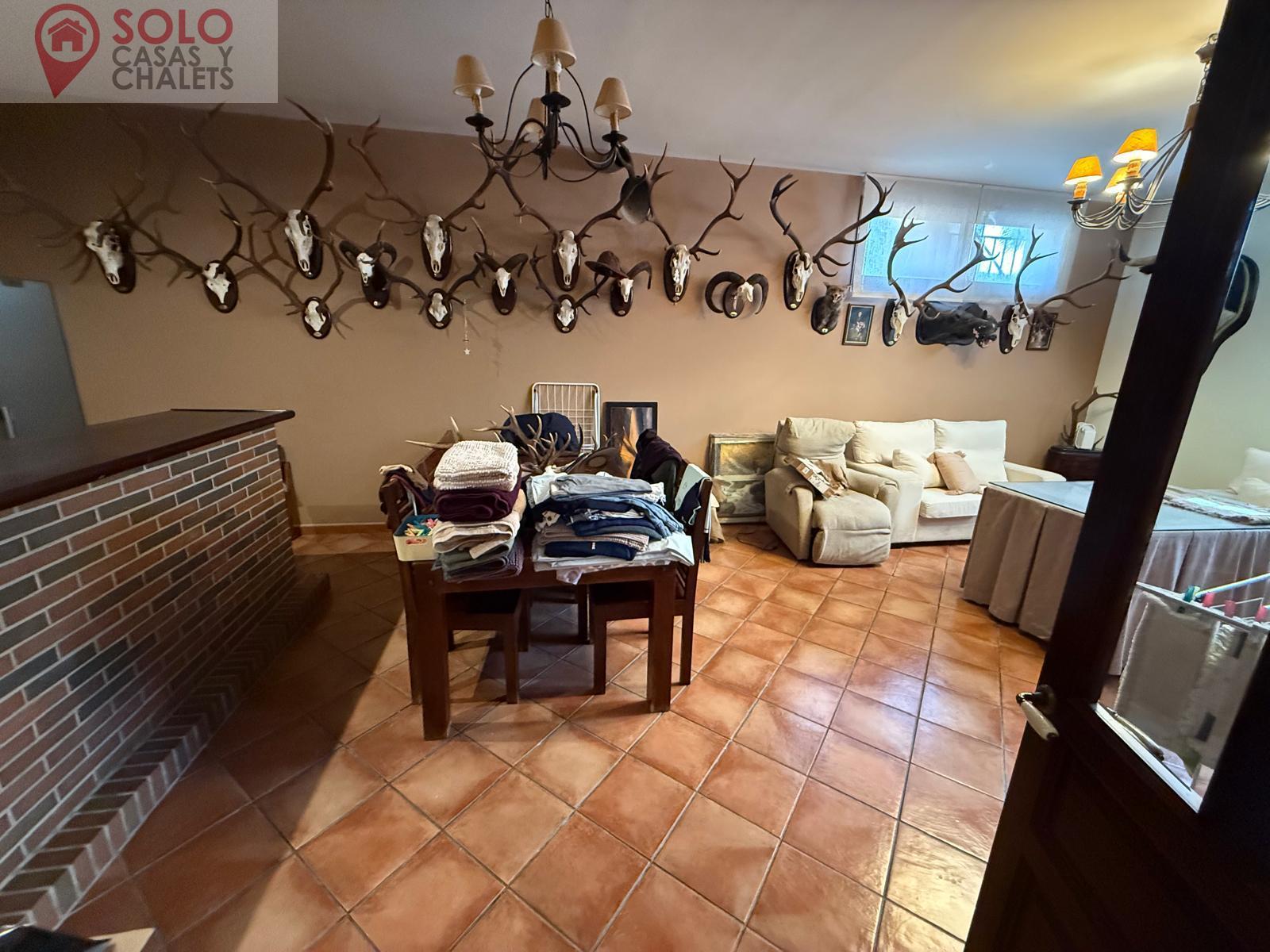 For sale of chalet in Córdoba