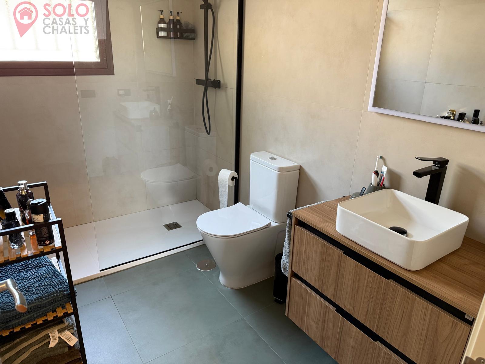For sale of chalet in Córdoba