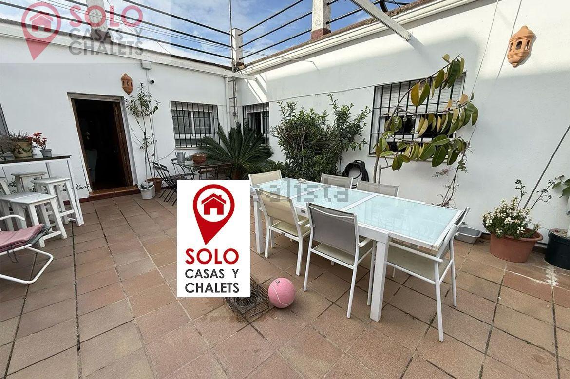 For sale of house in Córdoba