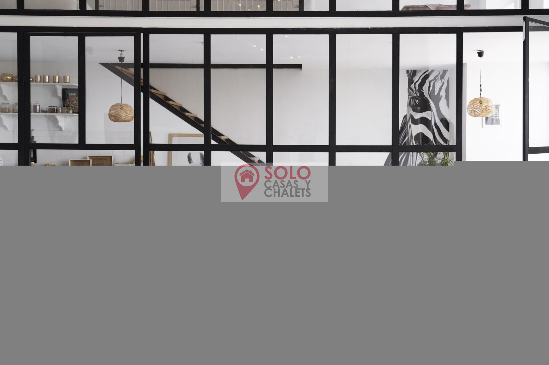 For sale of apartment in Córdoba