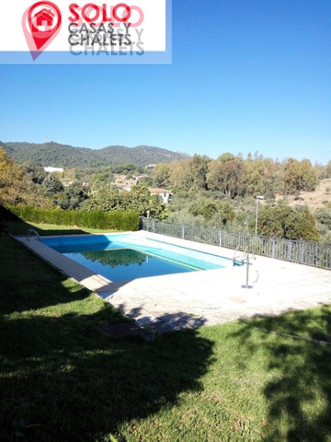 For sale of chalet in Córdoba