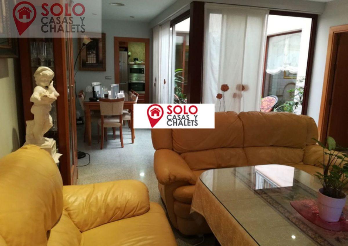 For sale of house in Córdoba