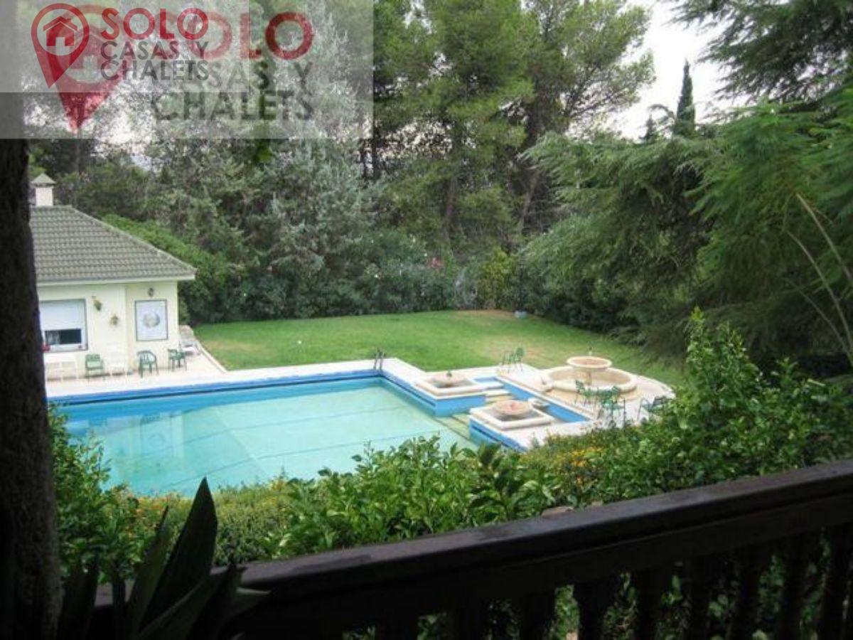 For sale of chalet in Córdoba