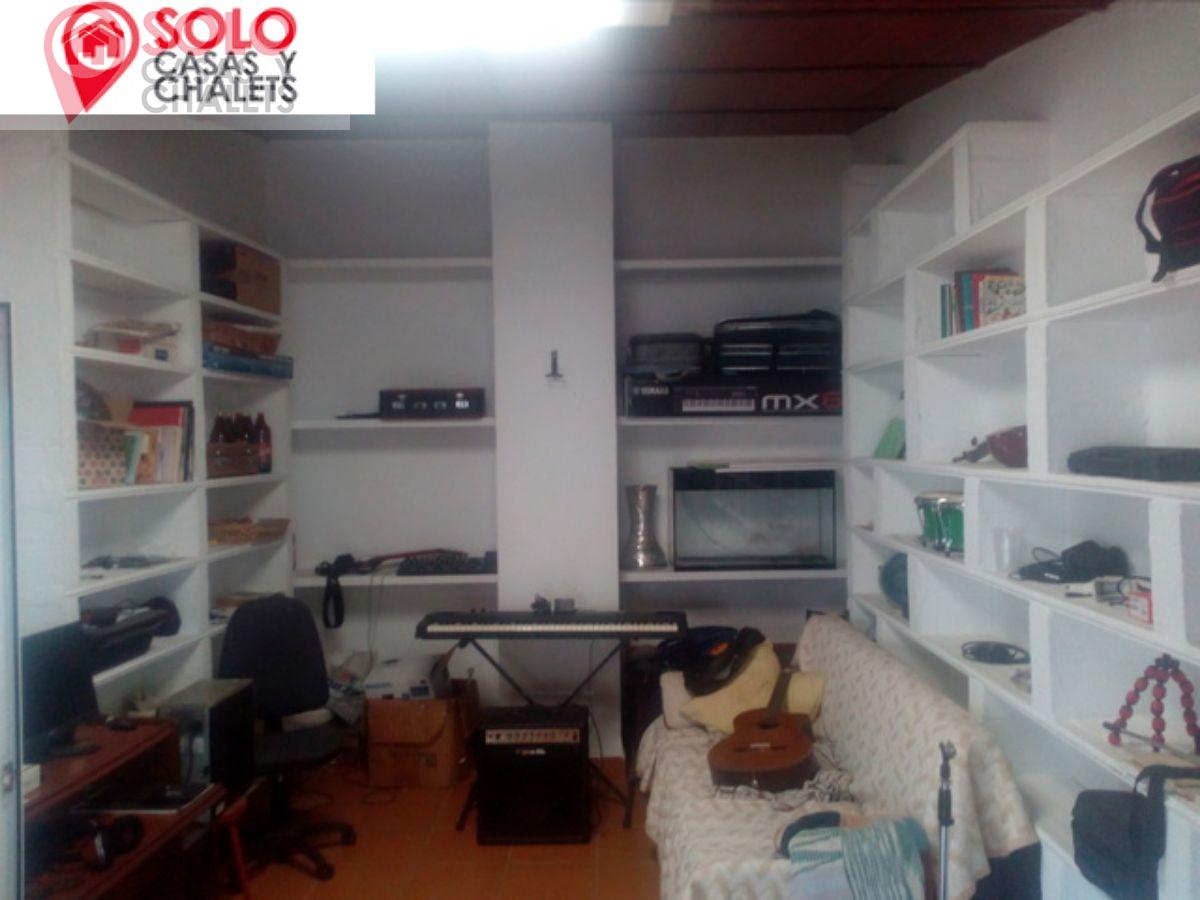 For sale of house in Córdoba