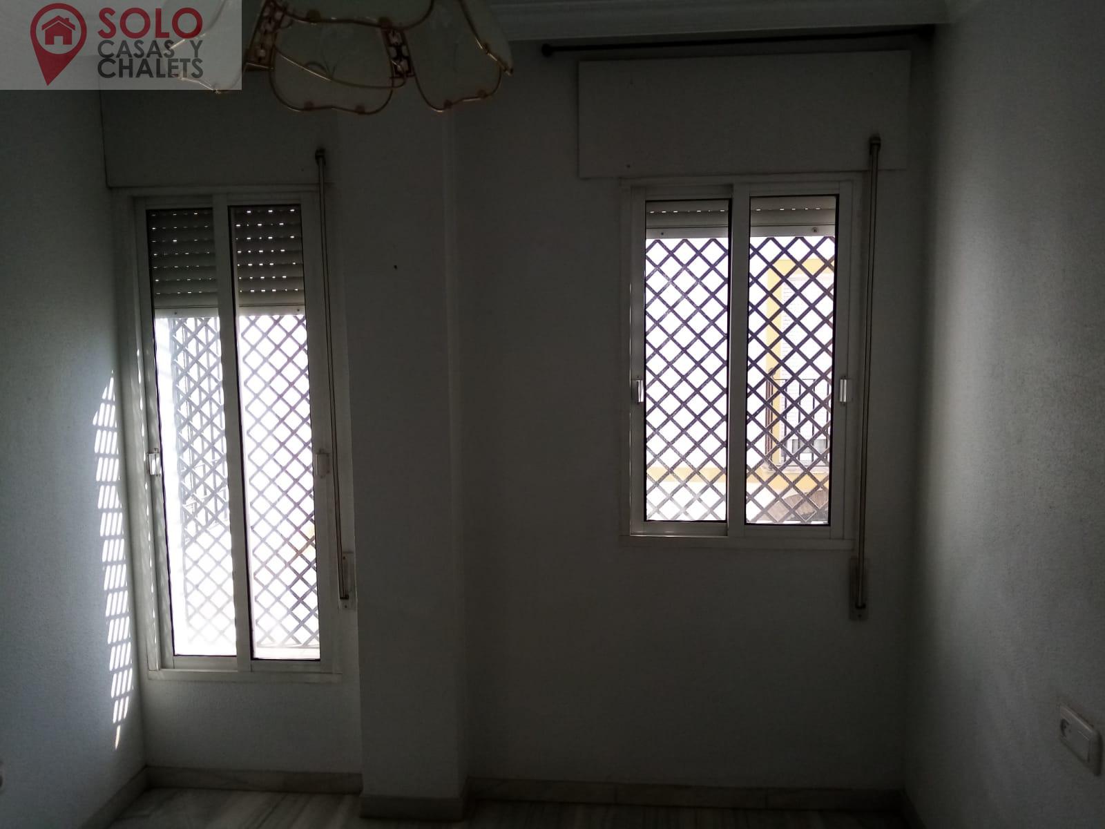 For sale of house in Córdoba