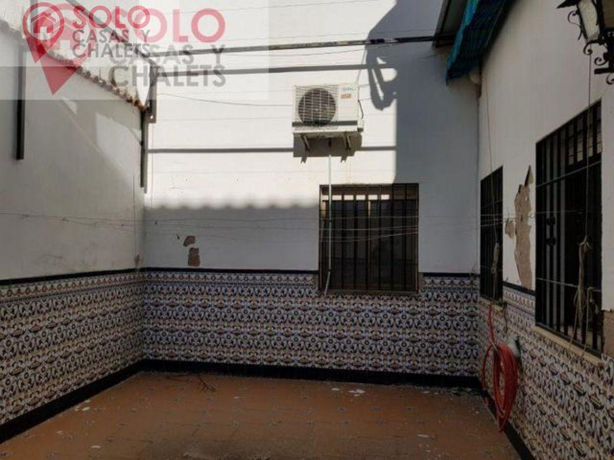 For sale of house in Córdoba