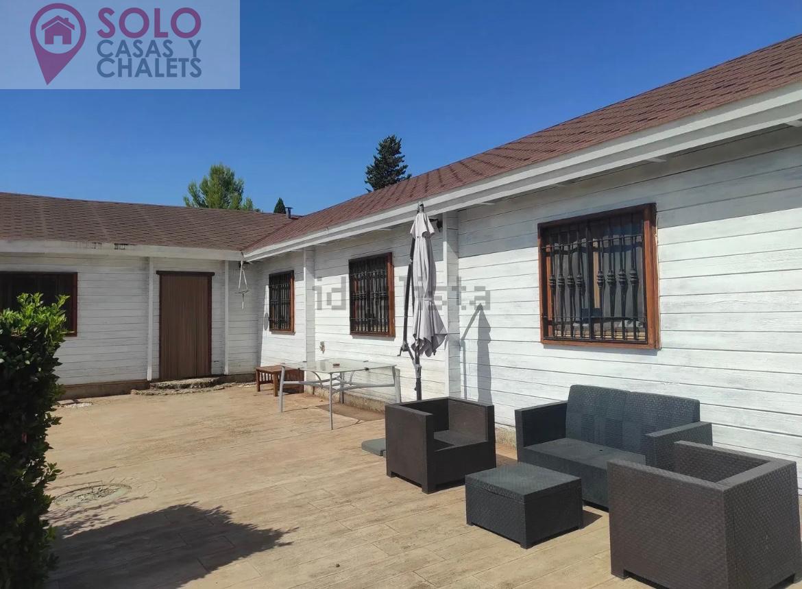 For sale of house in Córdoba