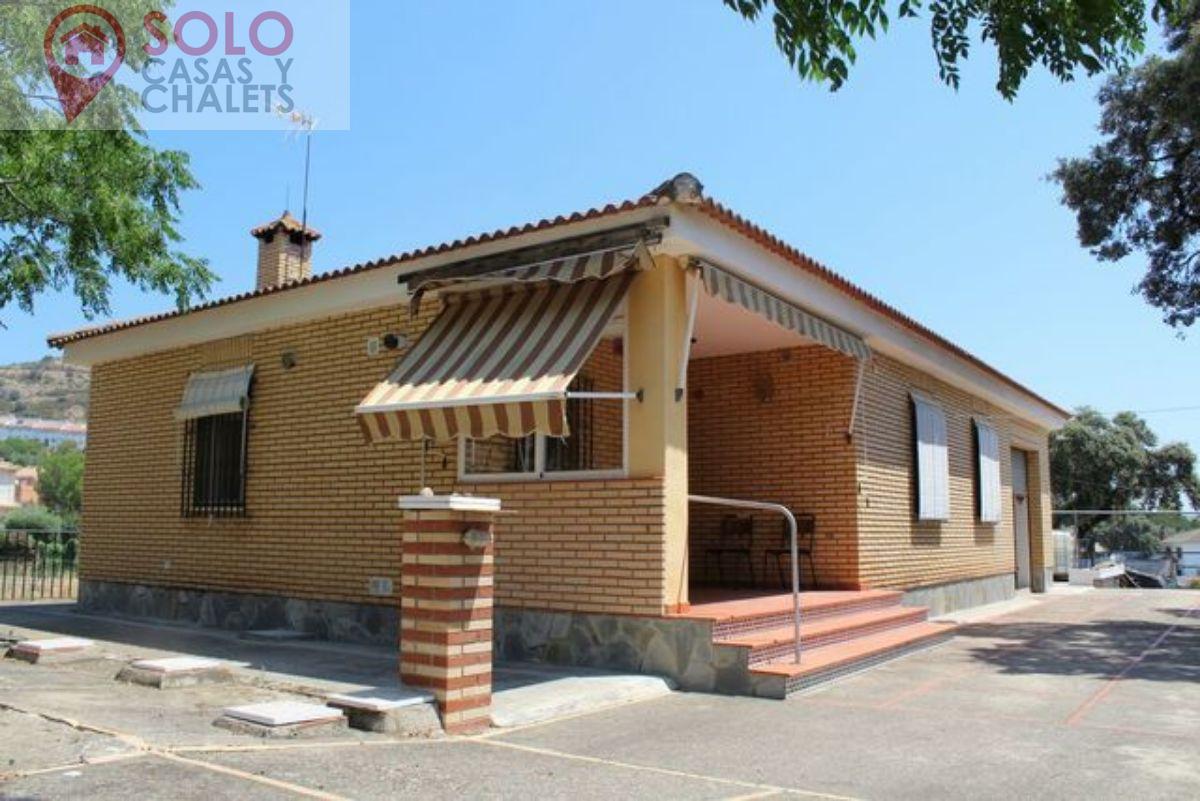 For sale of chalet in Córdoba