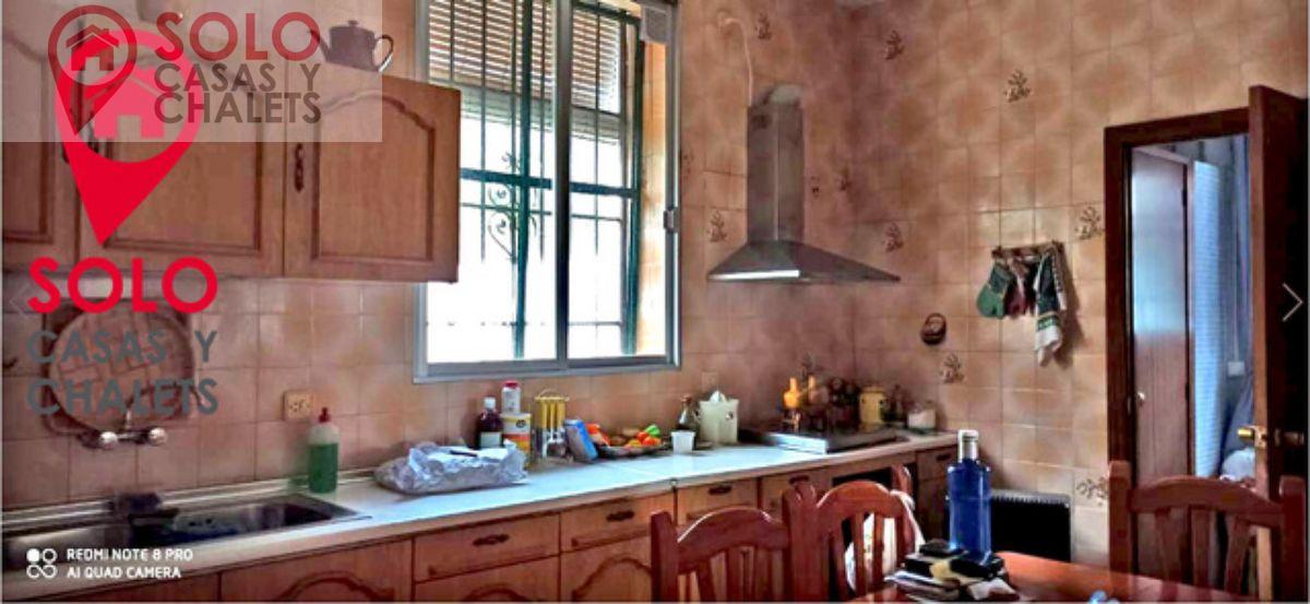 For sale of chalet in Córdoba