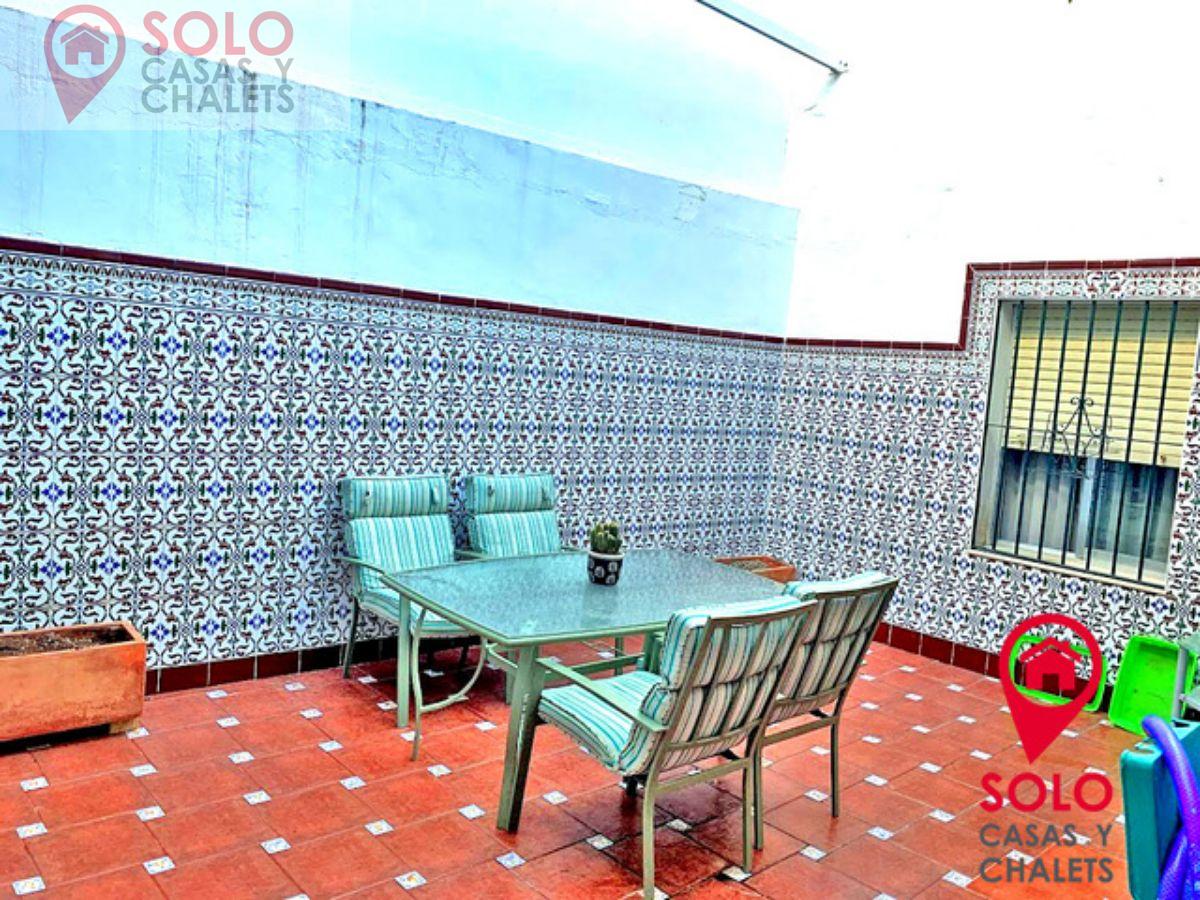 For sale of house in Córdoba