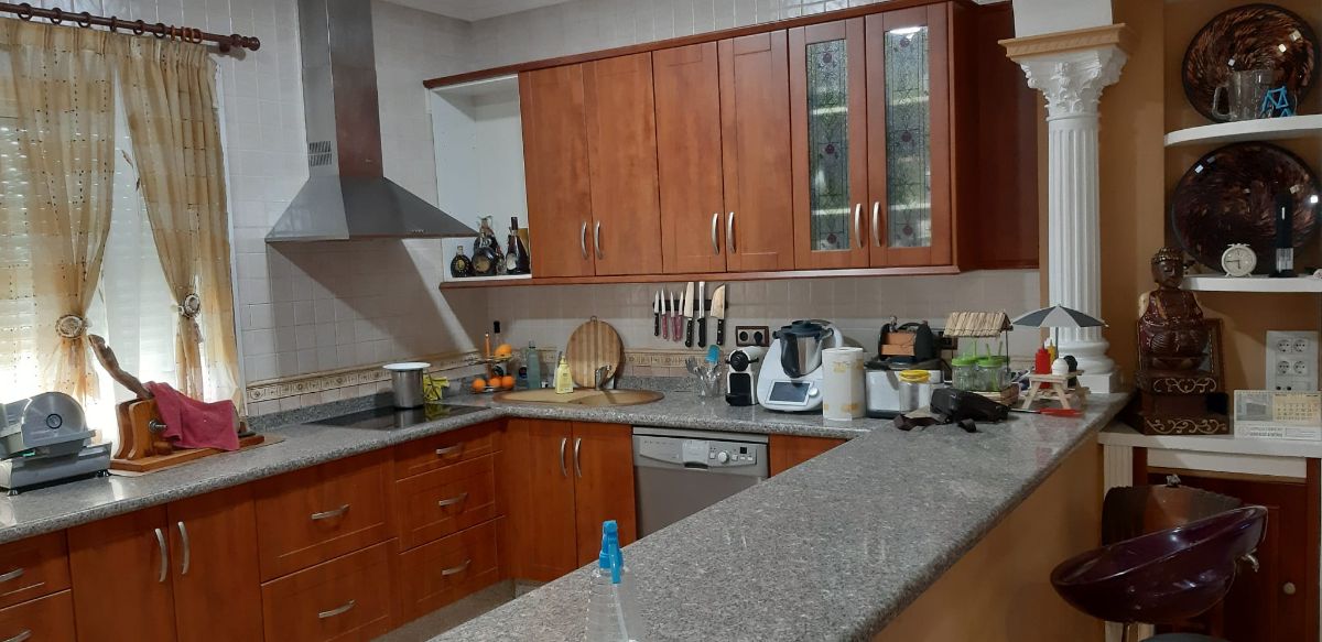 Venta de chalet en Don Benito