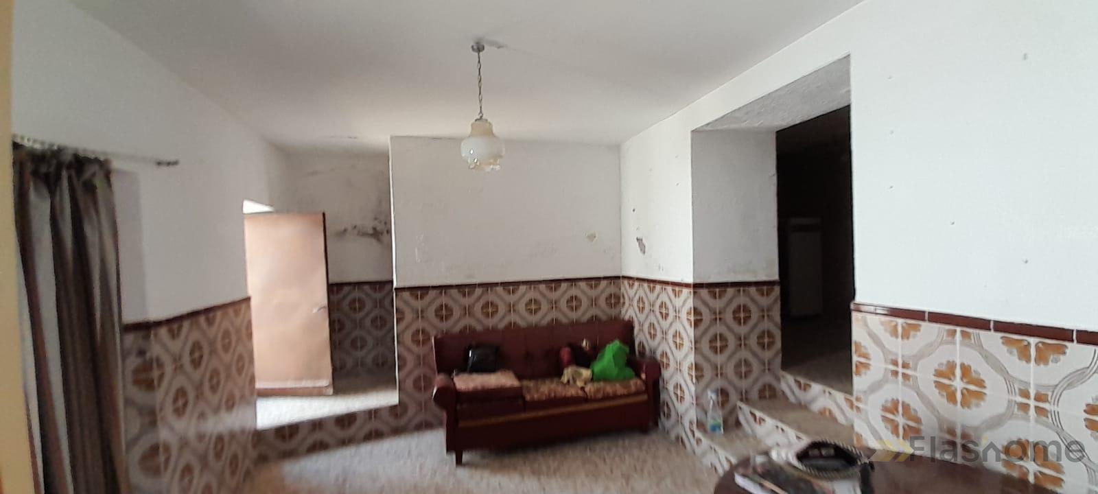 For sale of house in Magacela