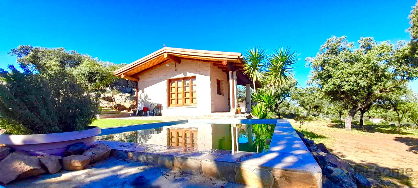 Venta de chalet en Santa Amalia