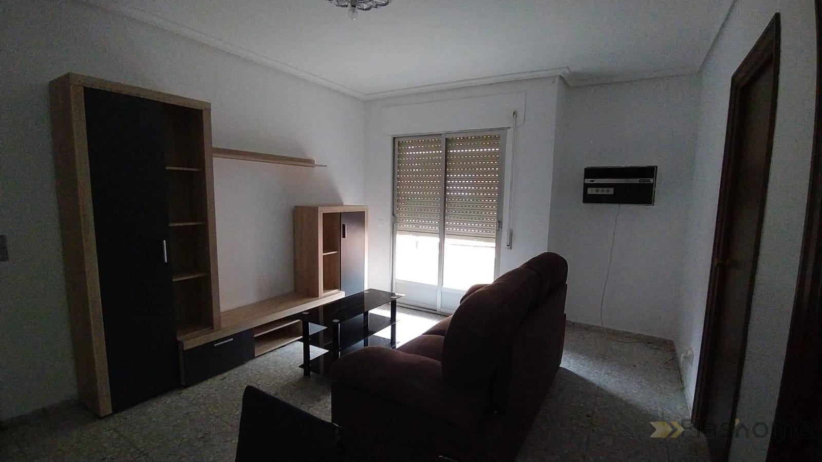 For sale of flat in Villanueva de la Serena