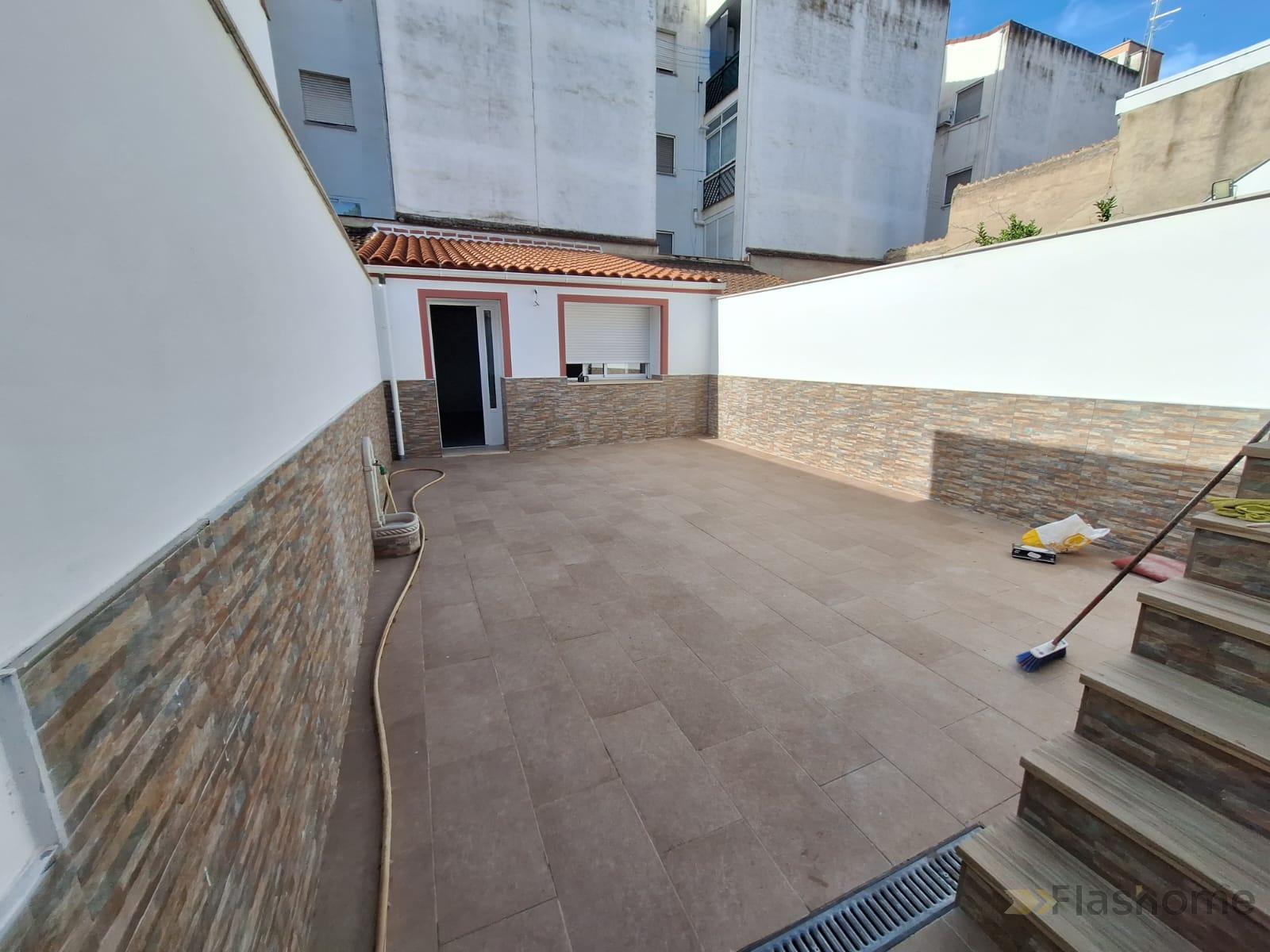 For sale of house in Don Benito