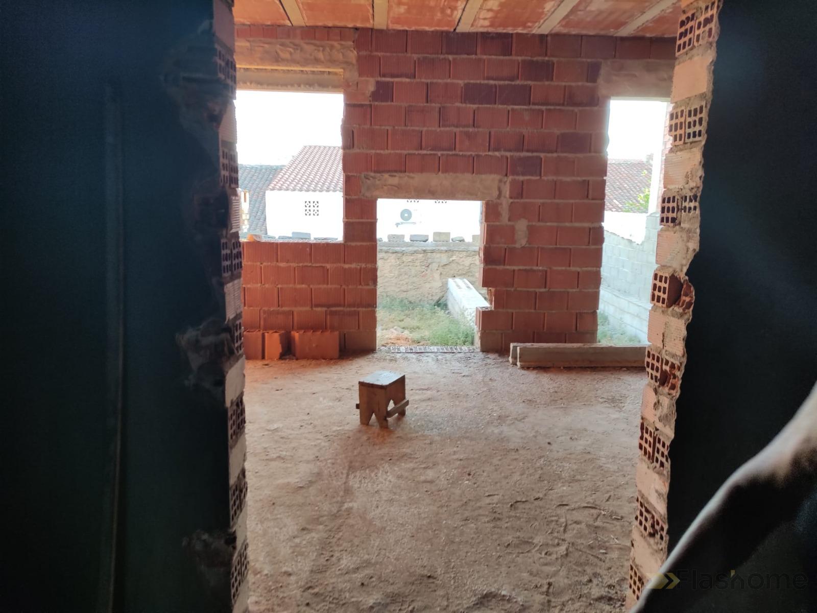 For sale of house in La Coronada