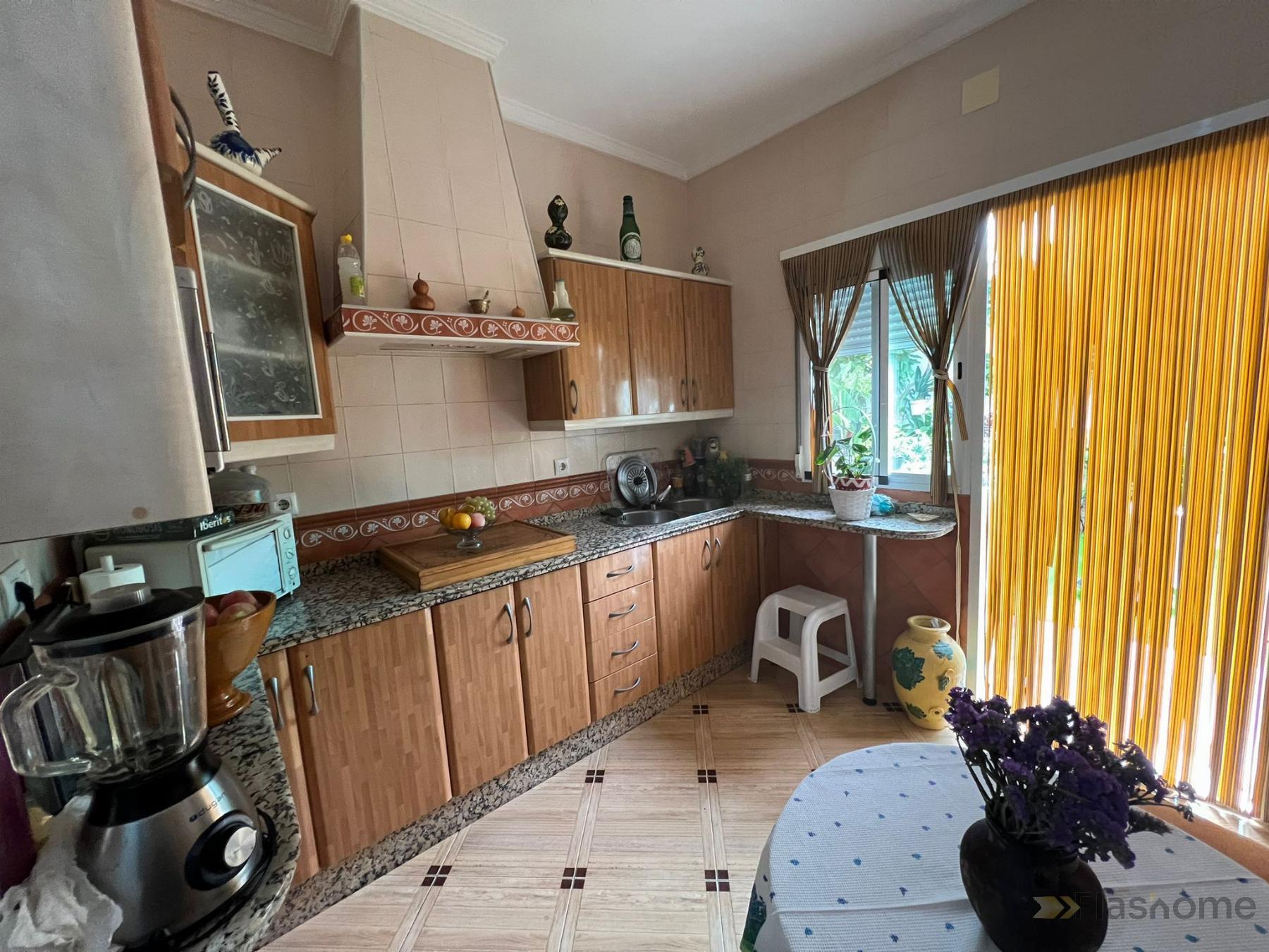 For sale of duplex in Santa Amalia