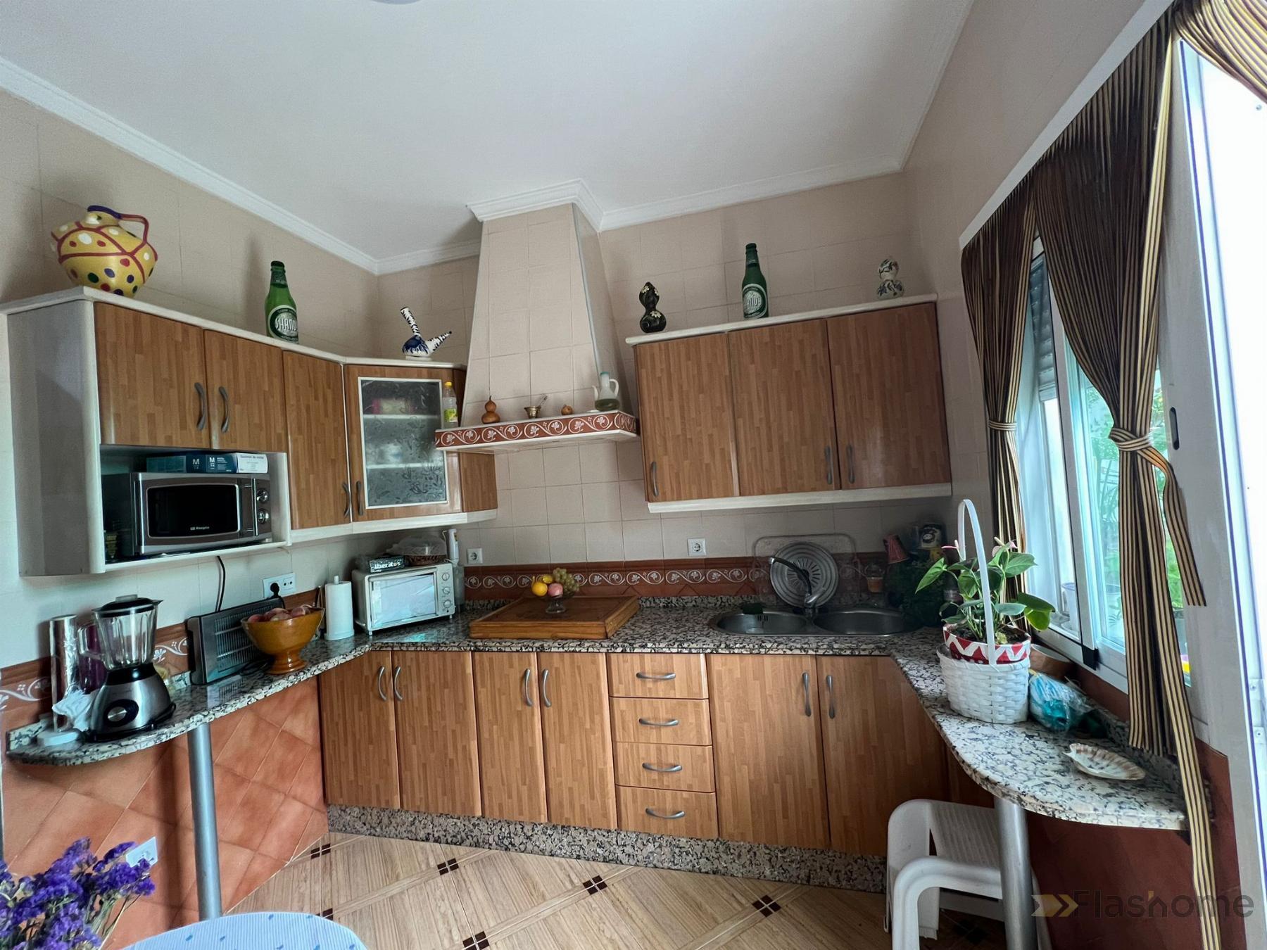 For sale of duplex in Santa Amalia