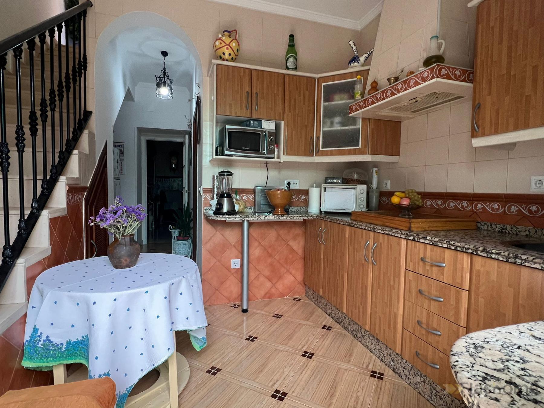 For sale of duplex in Santa Amalia