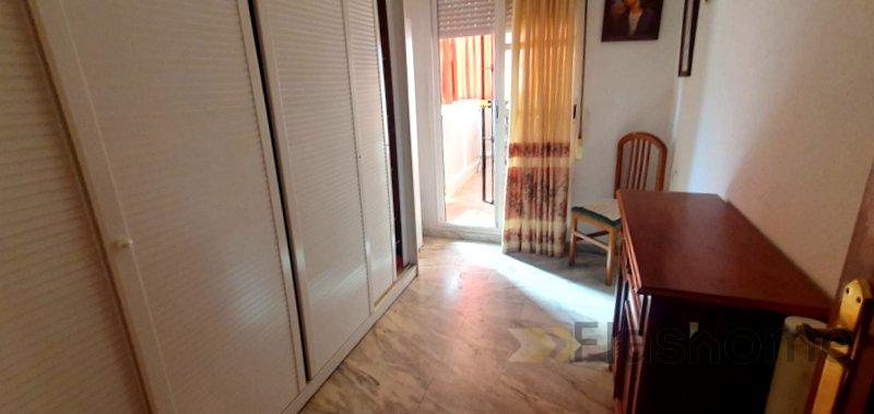 For sale of house in Badajoz