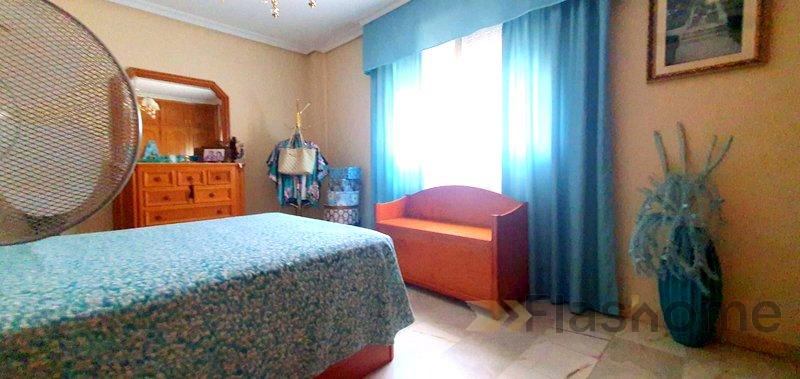 For sale of house in Badajoz