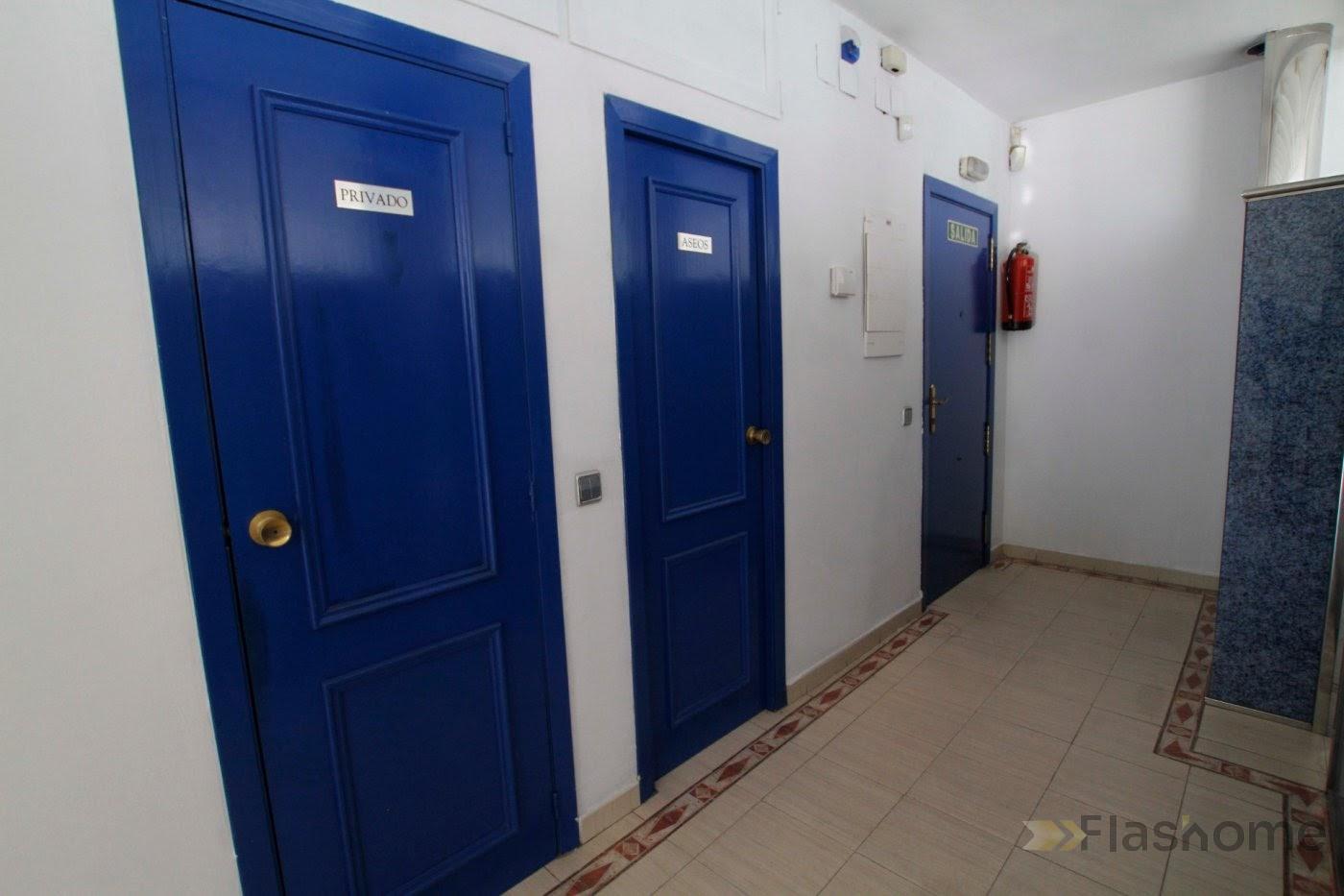 For sale of commercial in Badajoz
