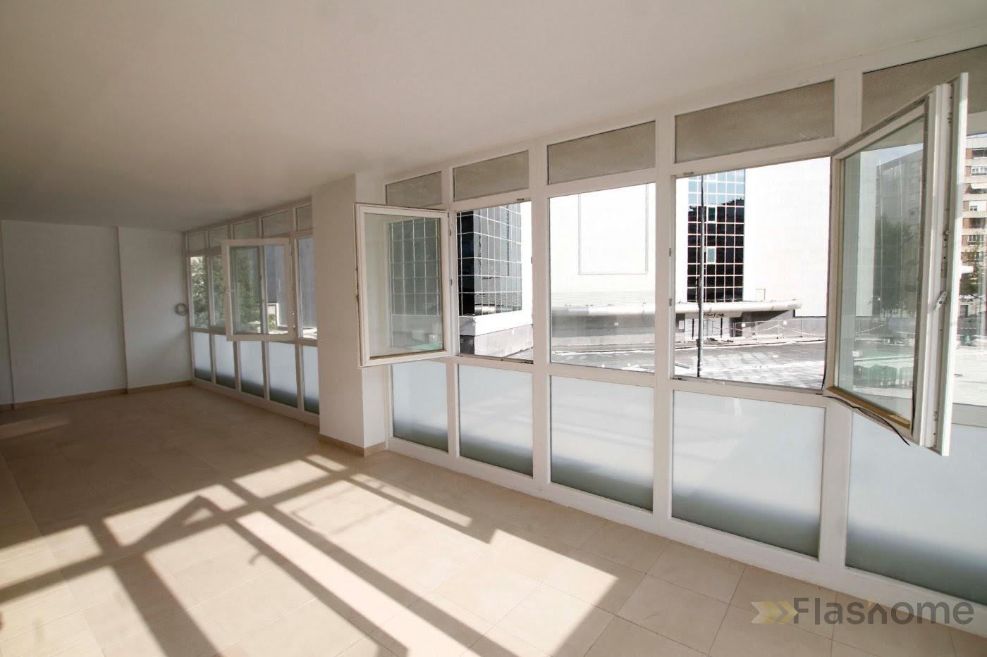 For sale of commercial in Badajoz
