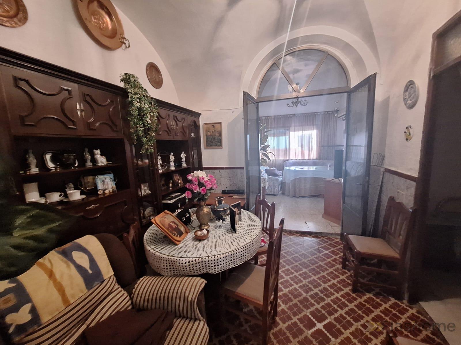 For sale of house in Villanueva de la Serena