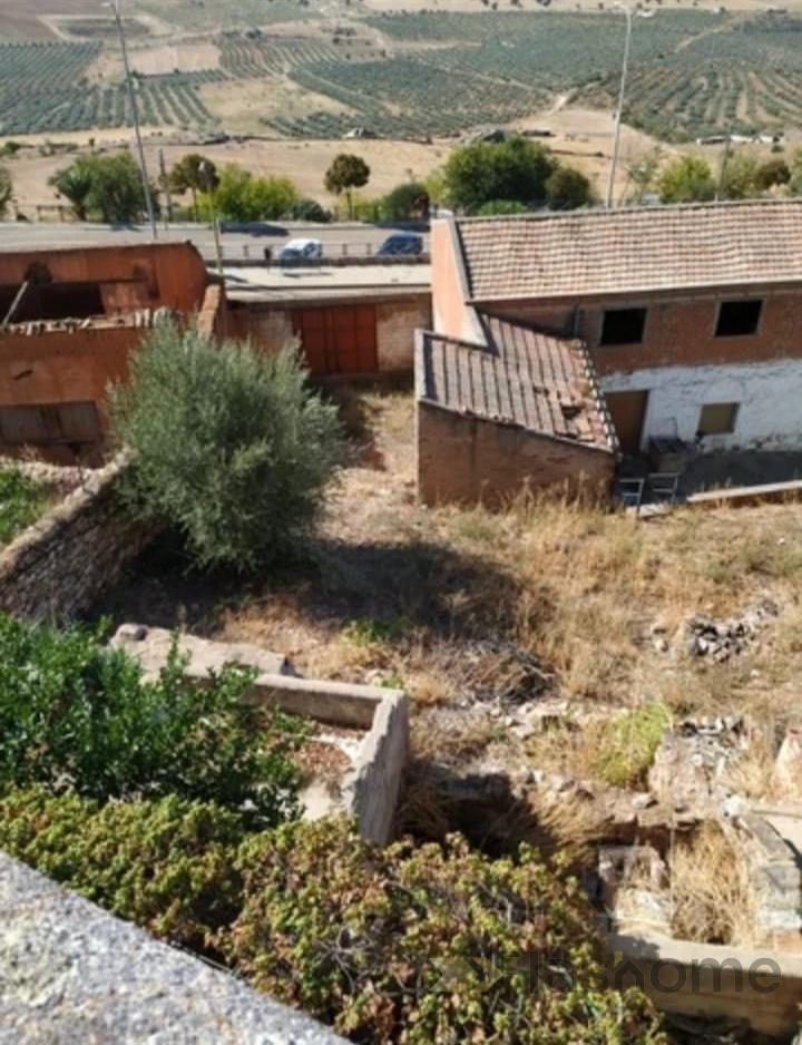 For sale of house in Benquerencia de la Serena