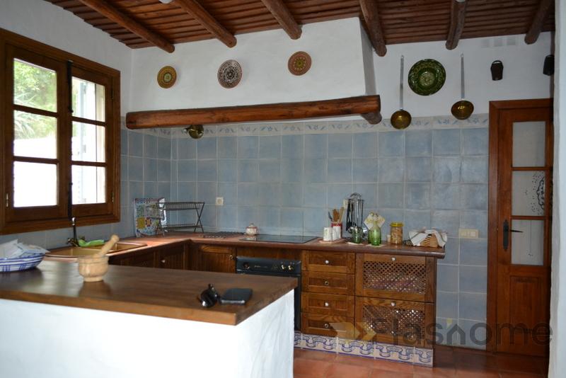 For sale of chalet in Badajoz