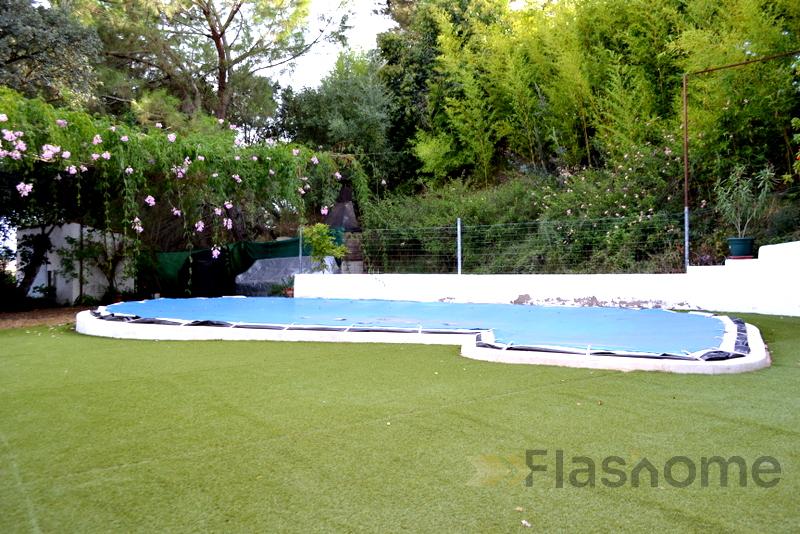 For sale of chalet in Badajoz