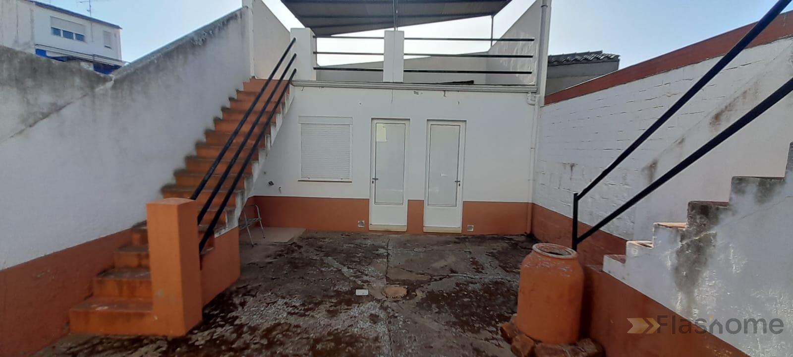 For sale of house in Don Benito