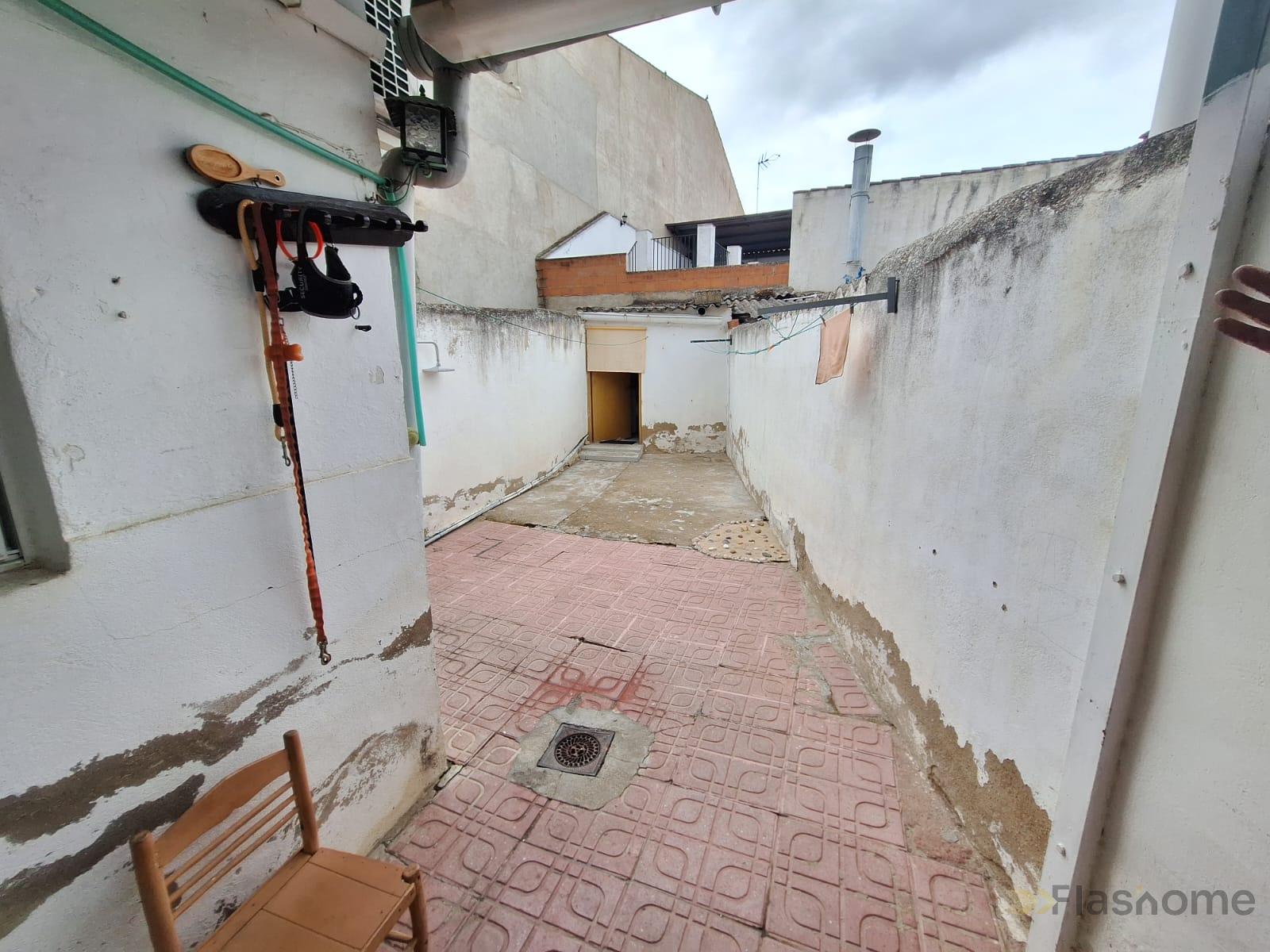 For sale of house in Villanueva de la Serena