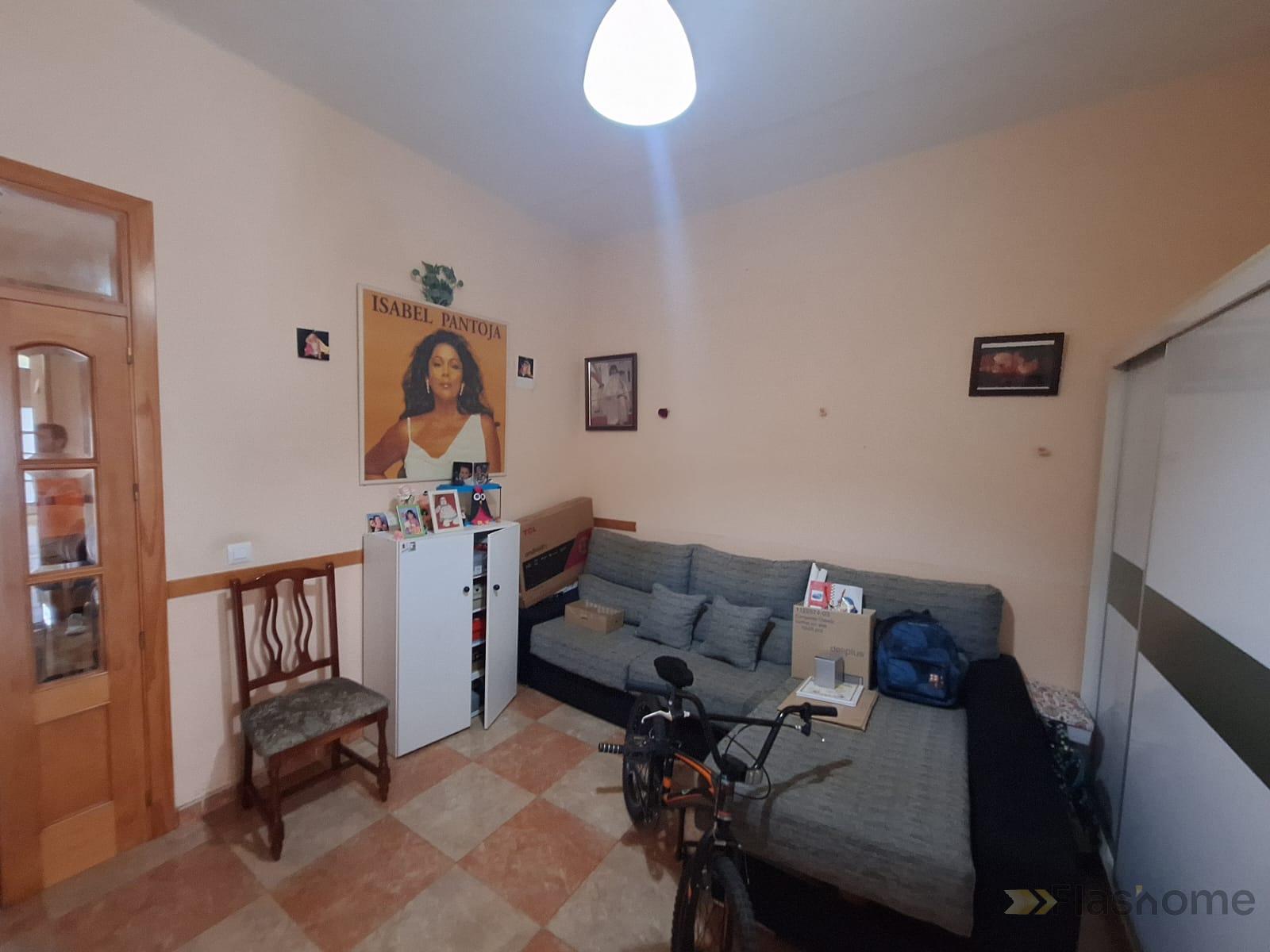 For sale of house in Villanueva de la Serena