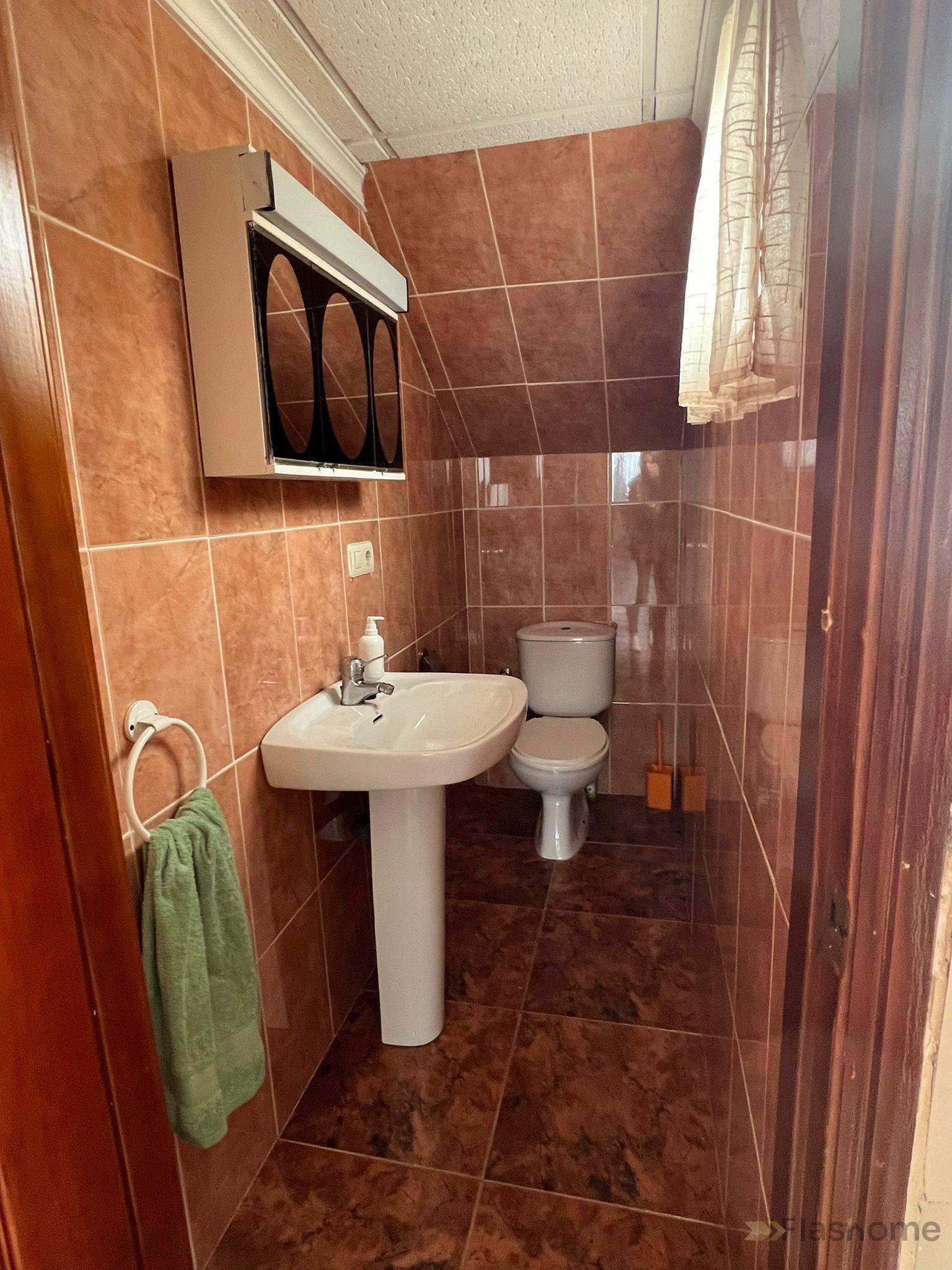 For sale of flat in Santa Amalia