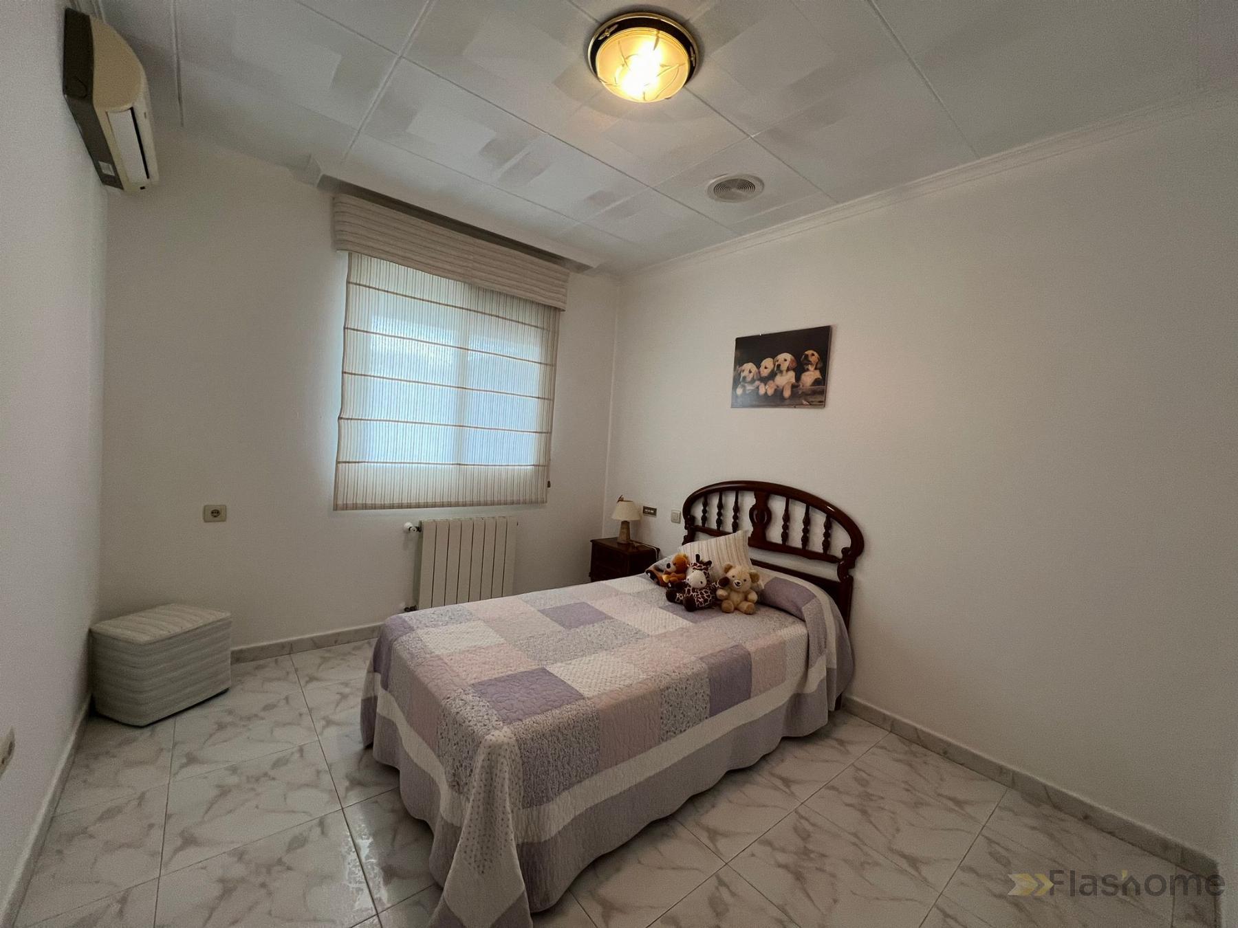For sale of flat in Santa Amalia