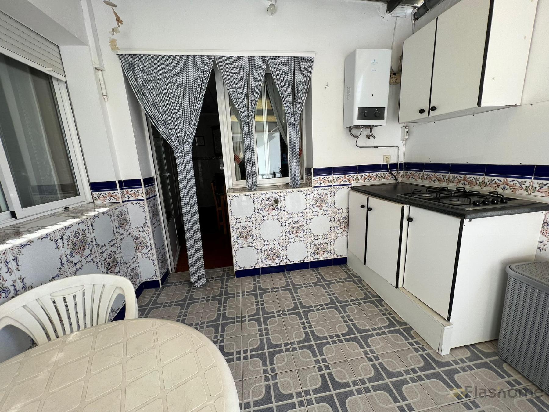 For sale of flat in Santa Amalia