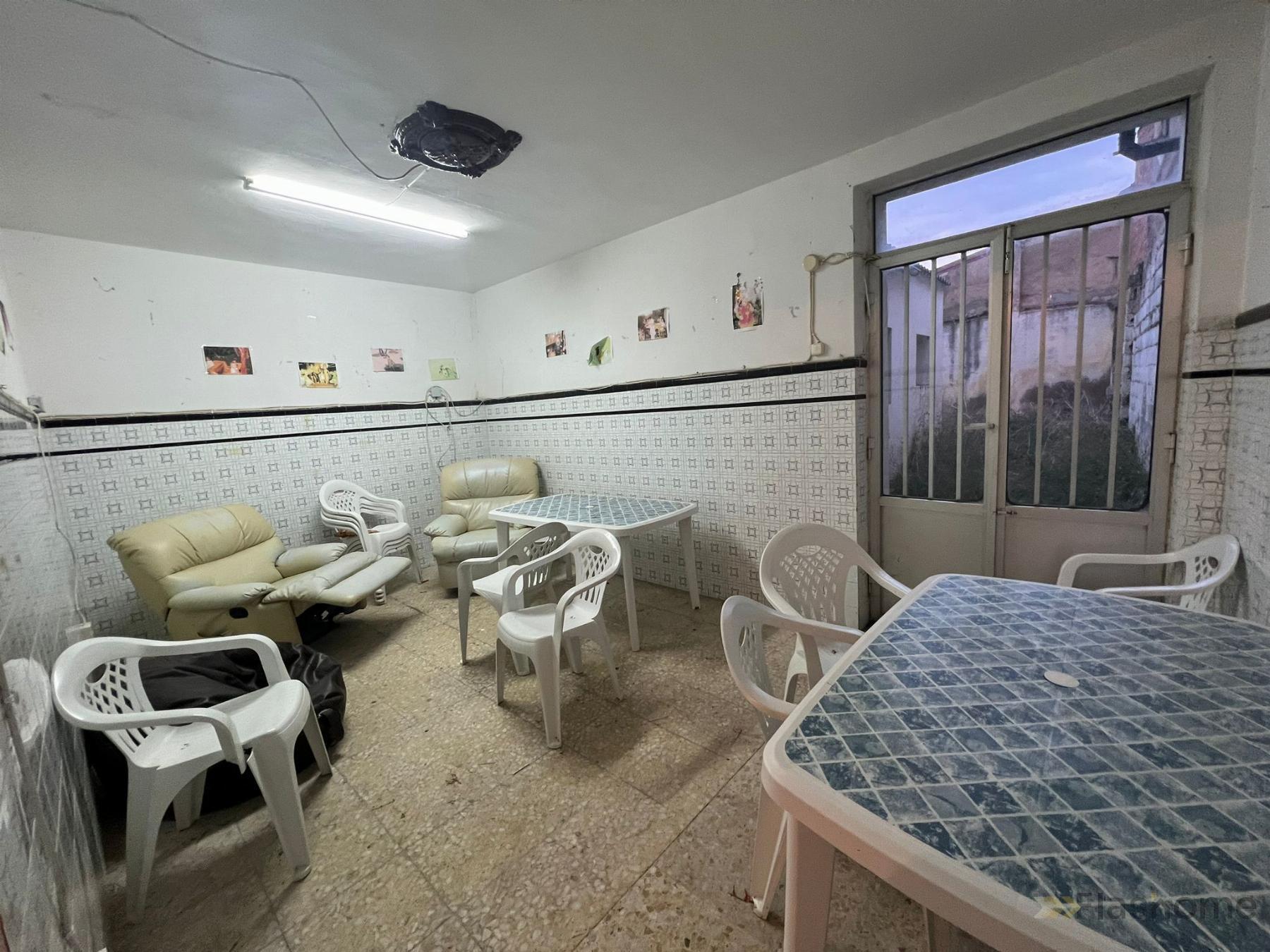 For sale of house in Santa Amalia