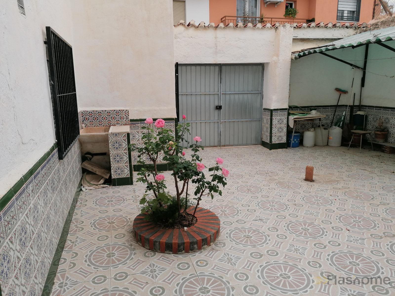 Venta de casa en Las Gabias