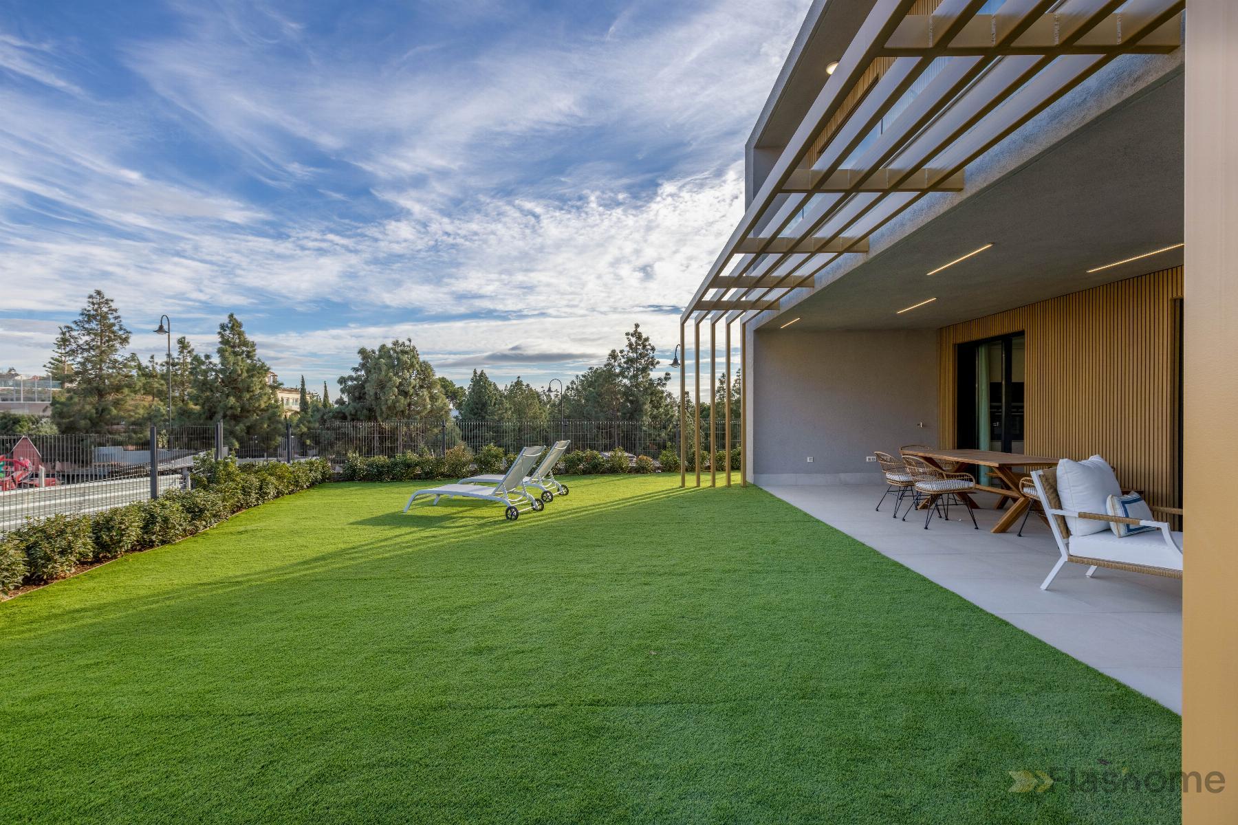 For sale of apartment in Mijas Costa