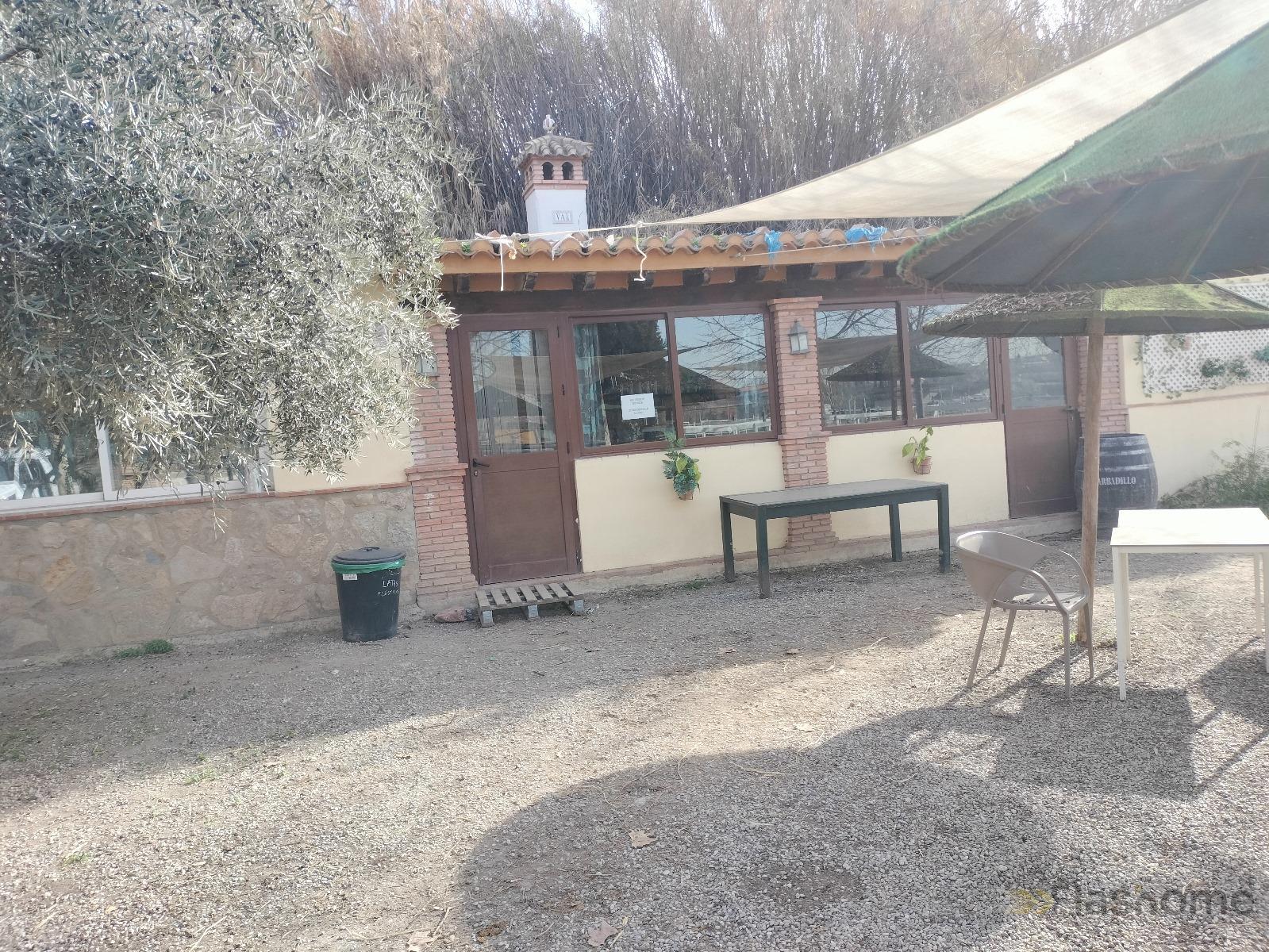 For sale of rural property in La Zubia