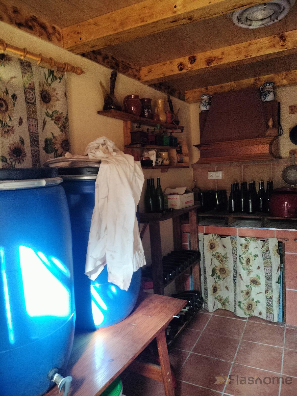 For sale of rural property in La Zubia