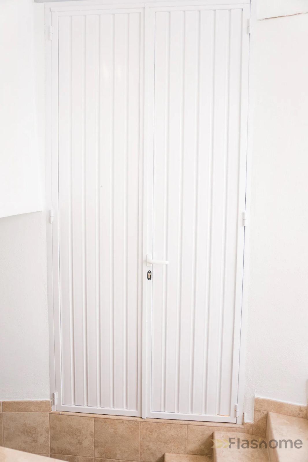 For sale of house in Santa Fe