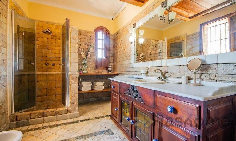 For sale of chalet in Alhaurín el Grande