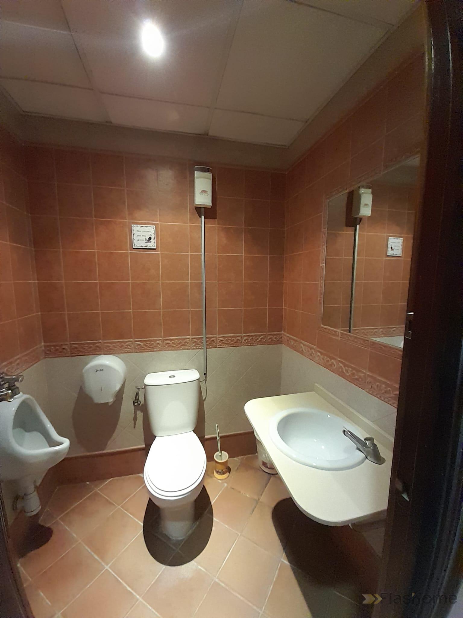 For sale of commercial in Don Benito