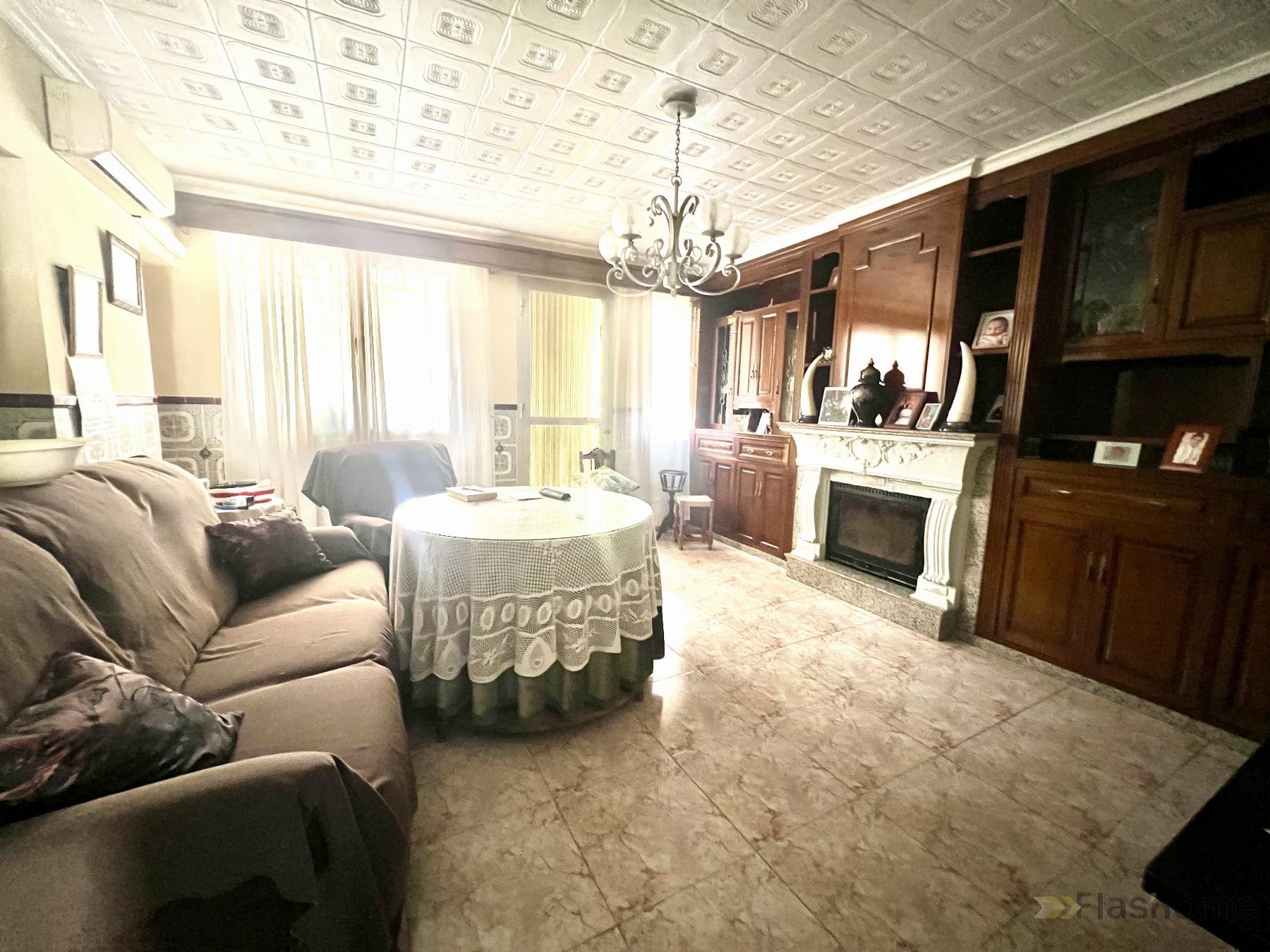 For sale of house in Santa Amalia