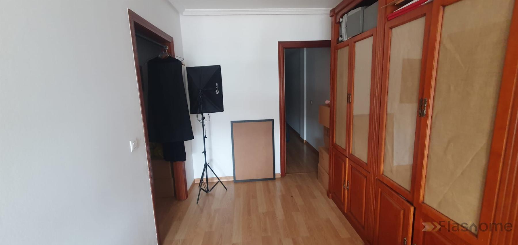 For sale of flat in Badajoz